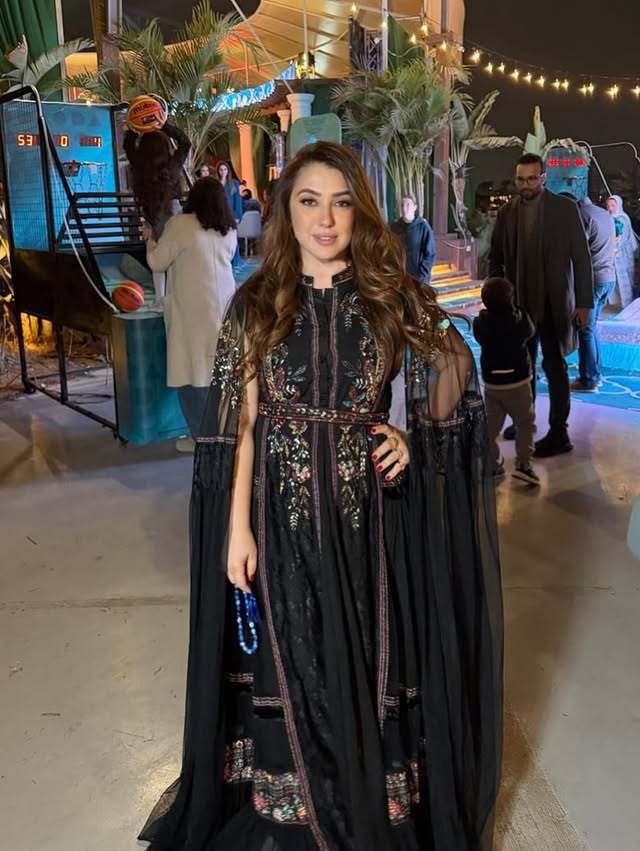 كندة علوش تختار الفخامة التراثية بقفطان من "شالكي"